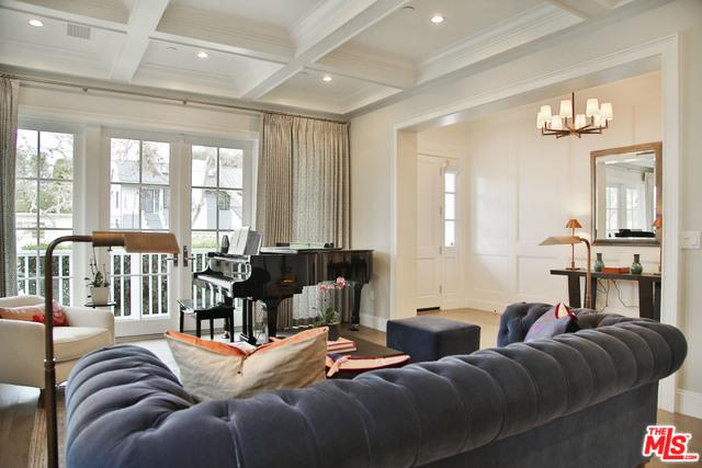 10334 Lorenzo Drive