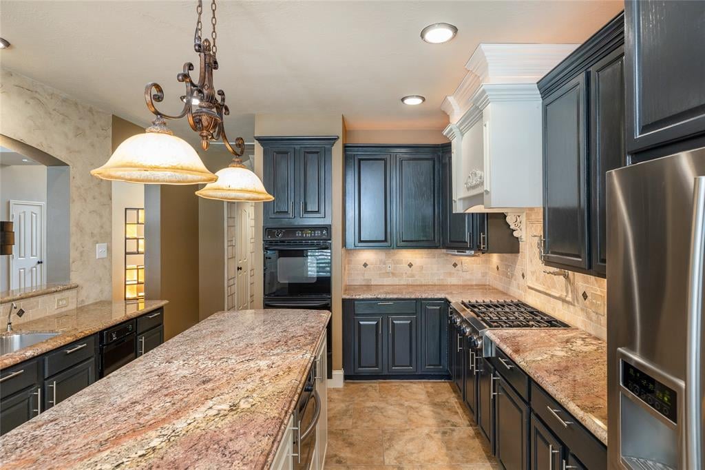 3411 Edmonson Court 
