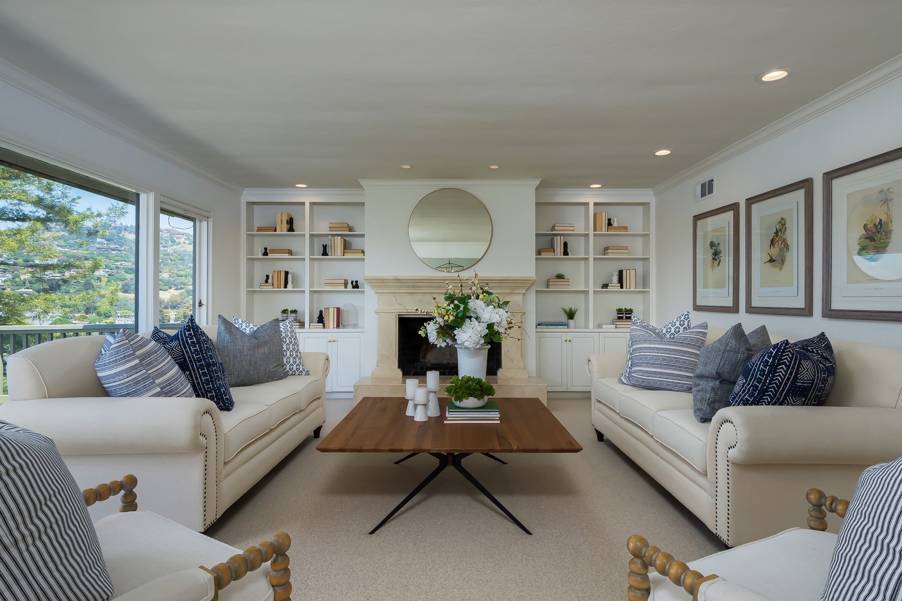 7 North Point Circle