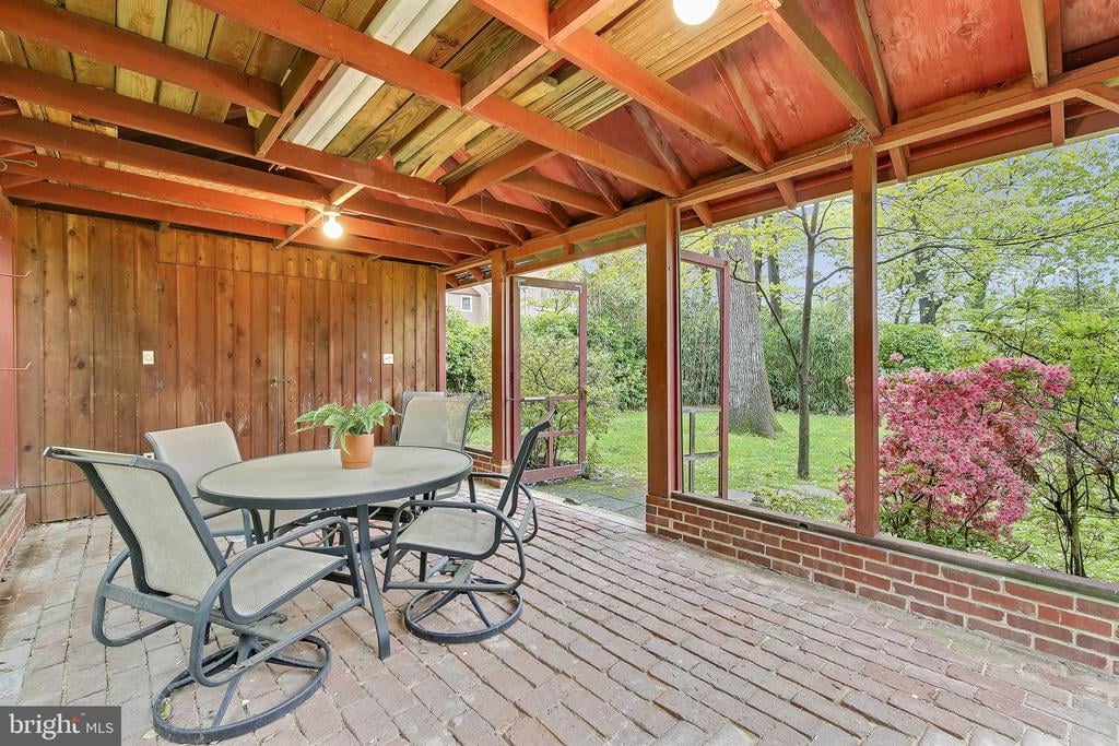 2712 Plyers Mill Rd