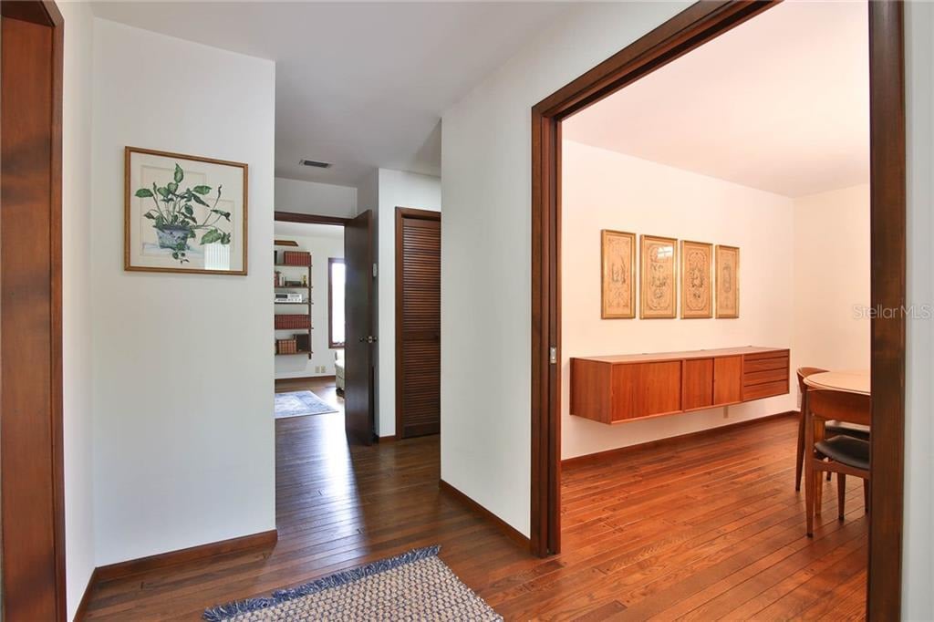 1311 Roberts Bay Ln