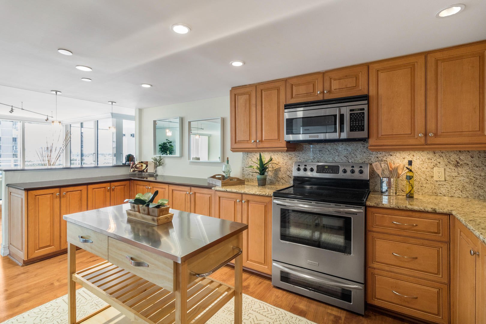 2901 S Ocean Blvd, #703