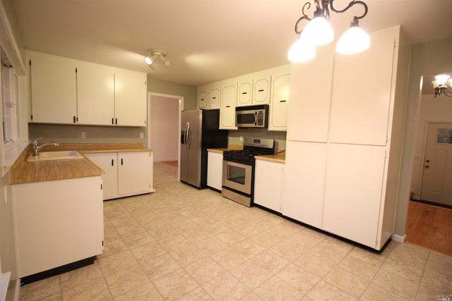 345 SMITH DR