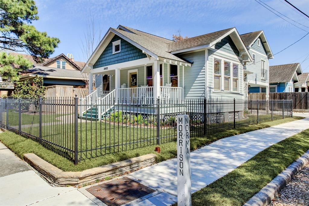 3402 Morrison St.