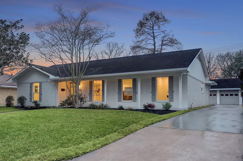 4319 Sarong Dr. 
