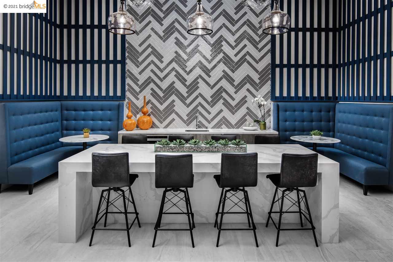 901 Jefferson St, Unit 416  Oakland, CA 94607