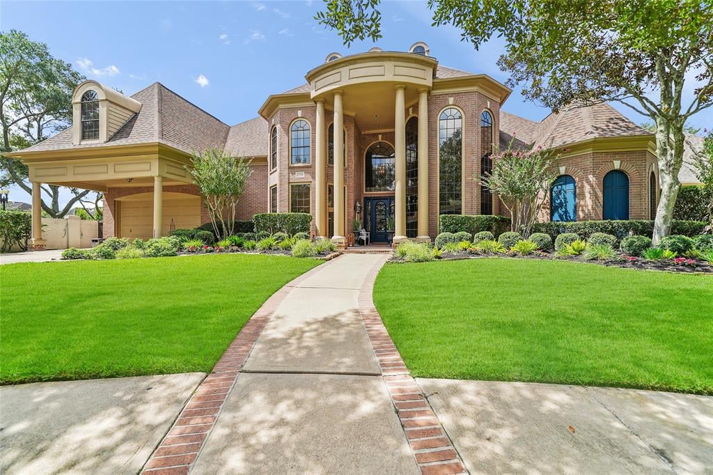2718 Briar Cliff Ct