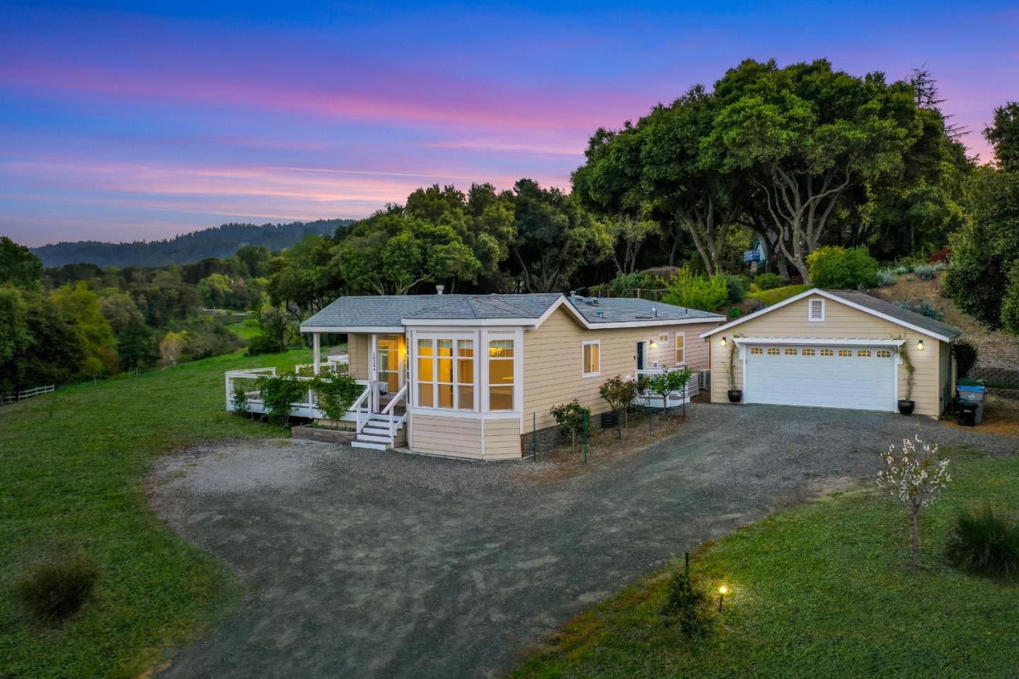18260 Lakeview Ct Los Gatos, CA 95033