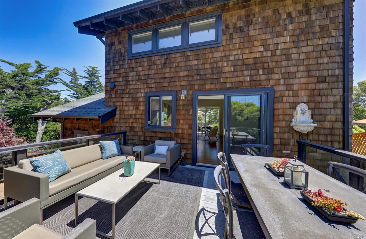 Enchanting Craftsman Retreat