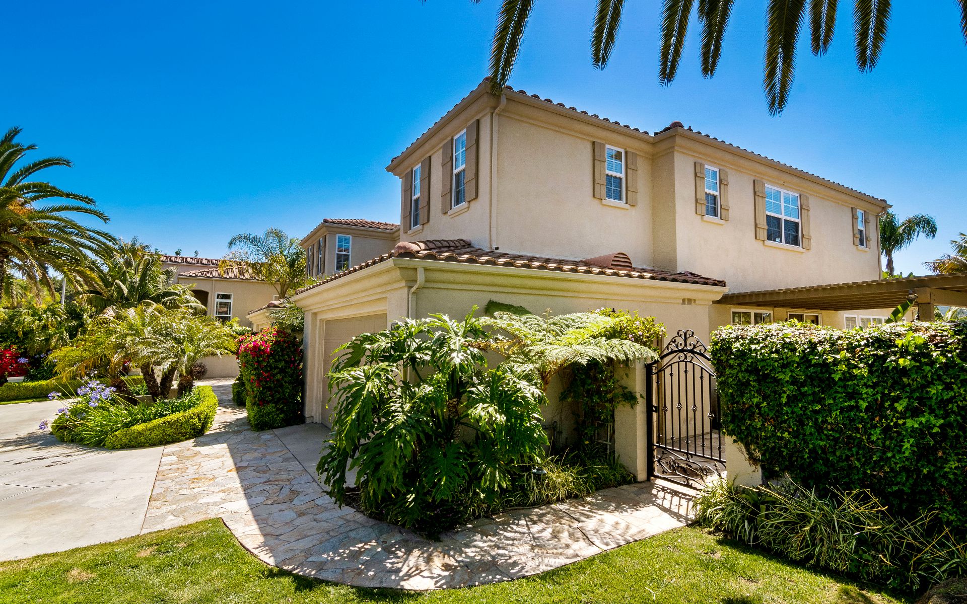 7418 Pelican Street