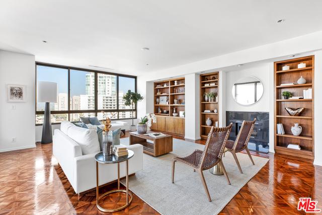 Stunning and Spacious Condominium In The Mirabella