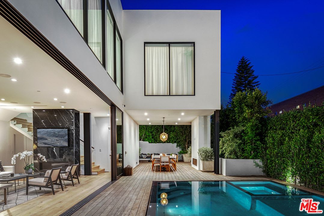 Oasis Grove