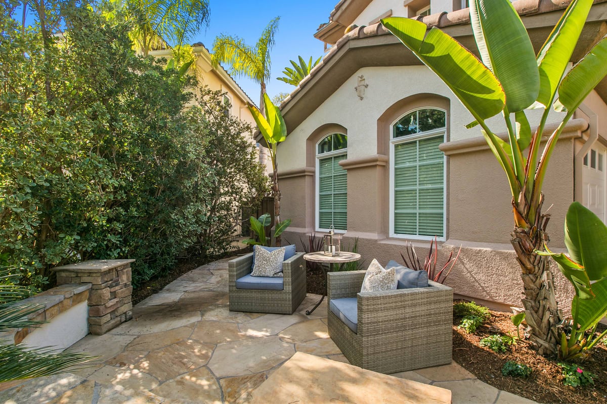5255 Raven Hill Point