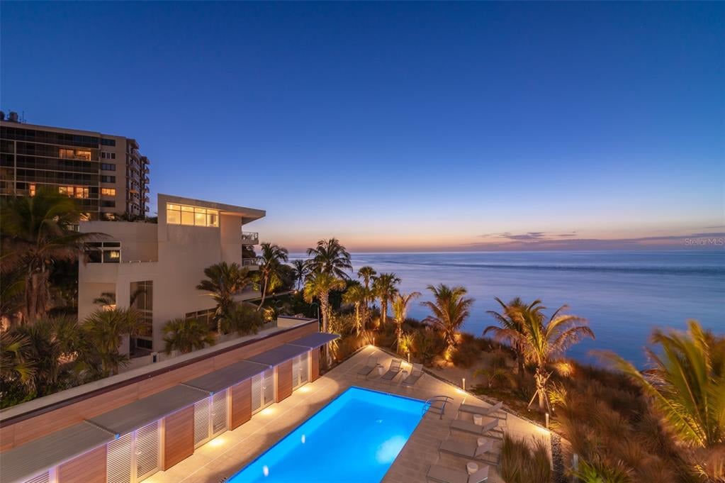 4750 Ocean Blvd, #202