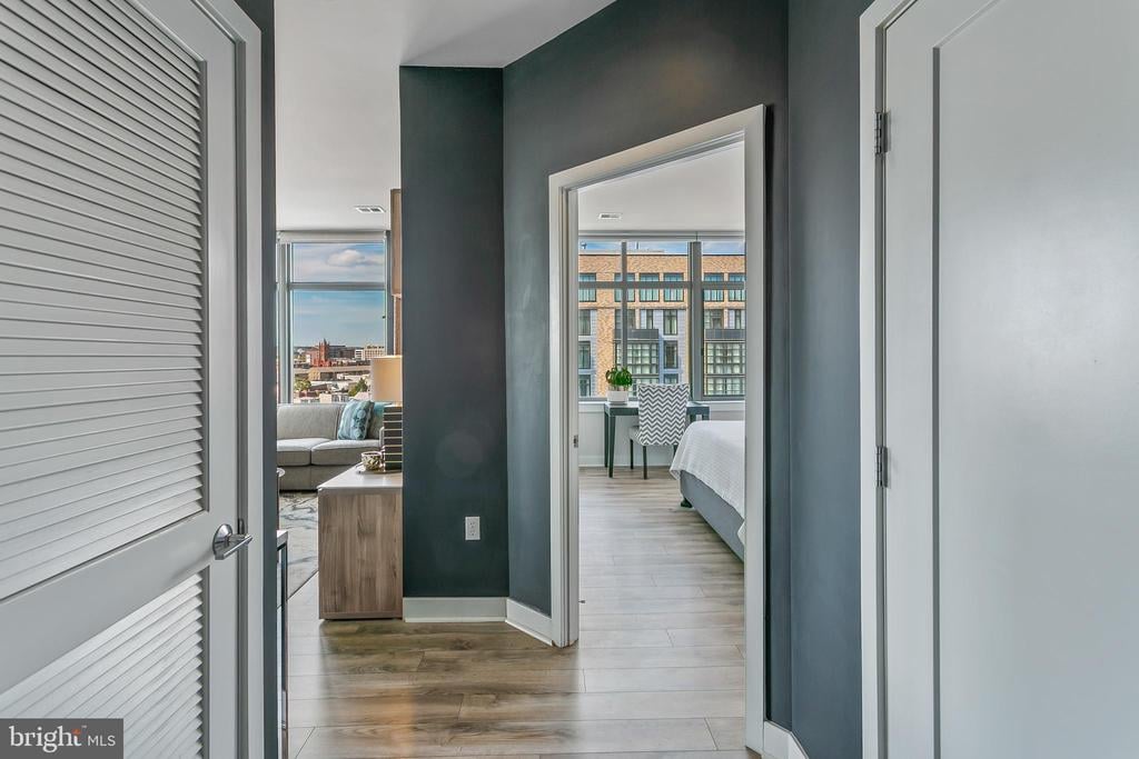 460 New York Ave NW, #1003