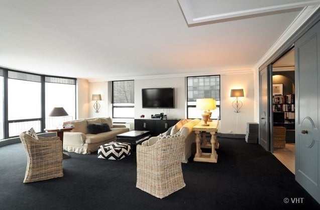 1040 N Lake Shore Dr #4A