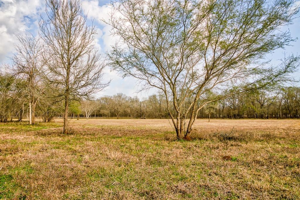 3539 River Rd 8 Acres