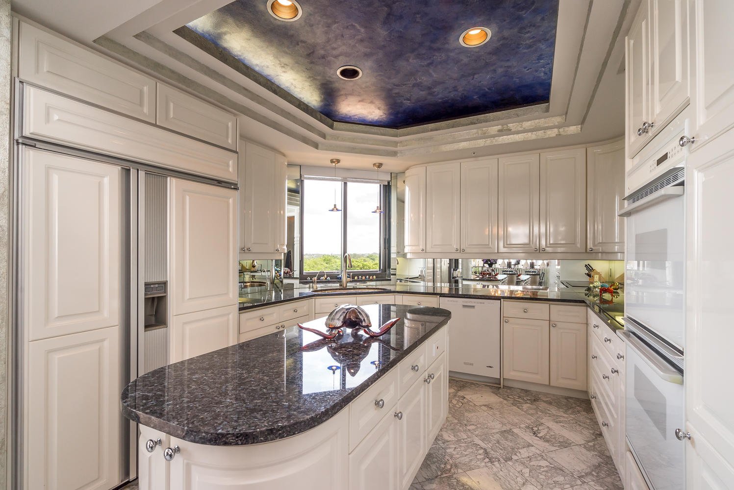 435 L Ambiance Dr, #L407