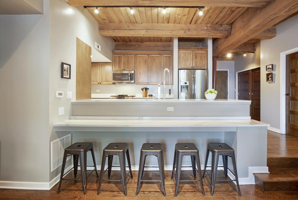 811 W Aldine Avenue # 2N