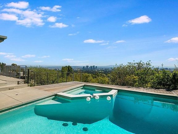 Jade Villa