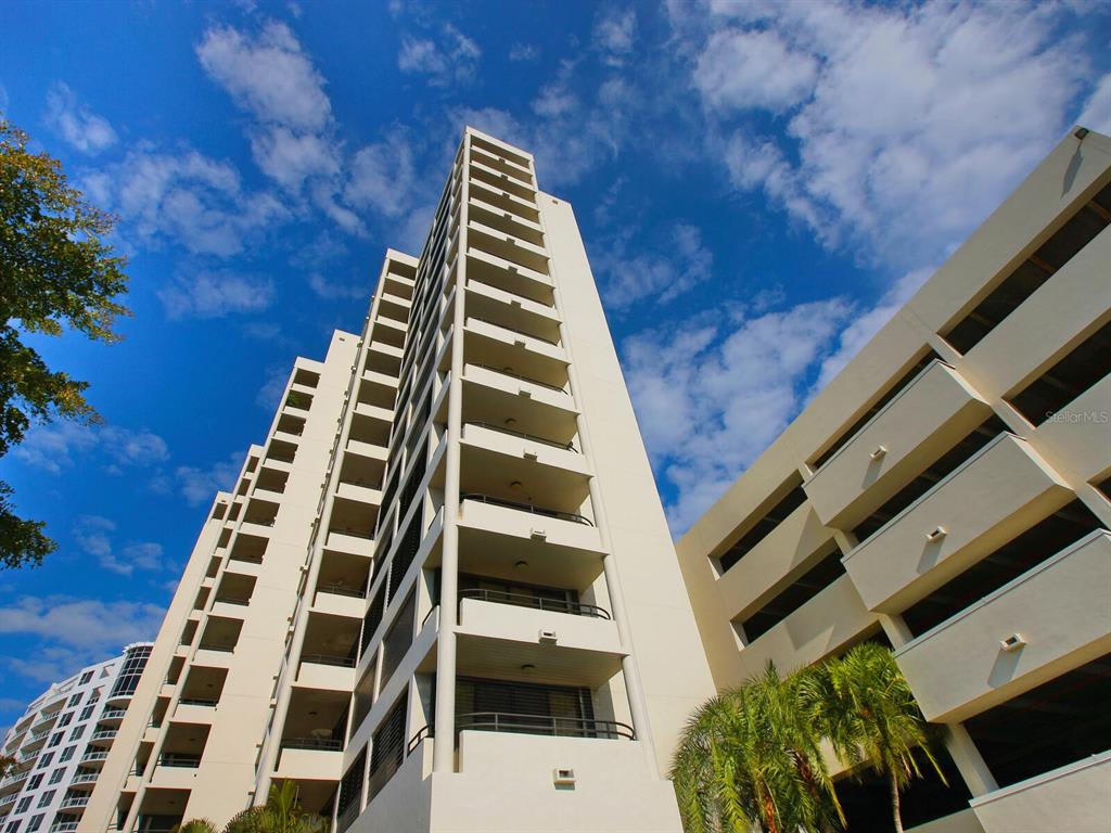 1255 North Gulfstream Ave, #904