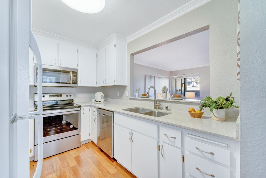 1467 Alma Loop