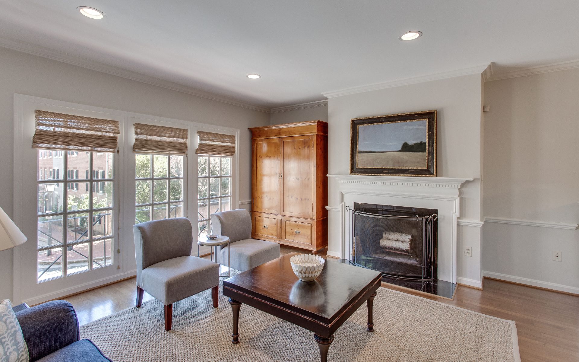 619 Pommander Walk