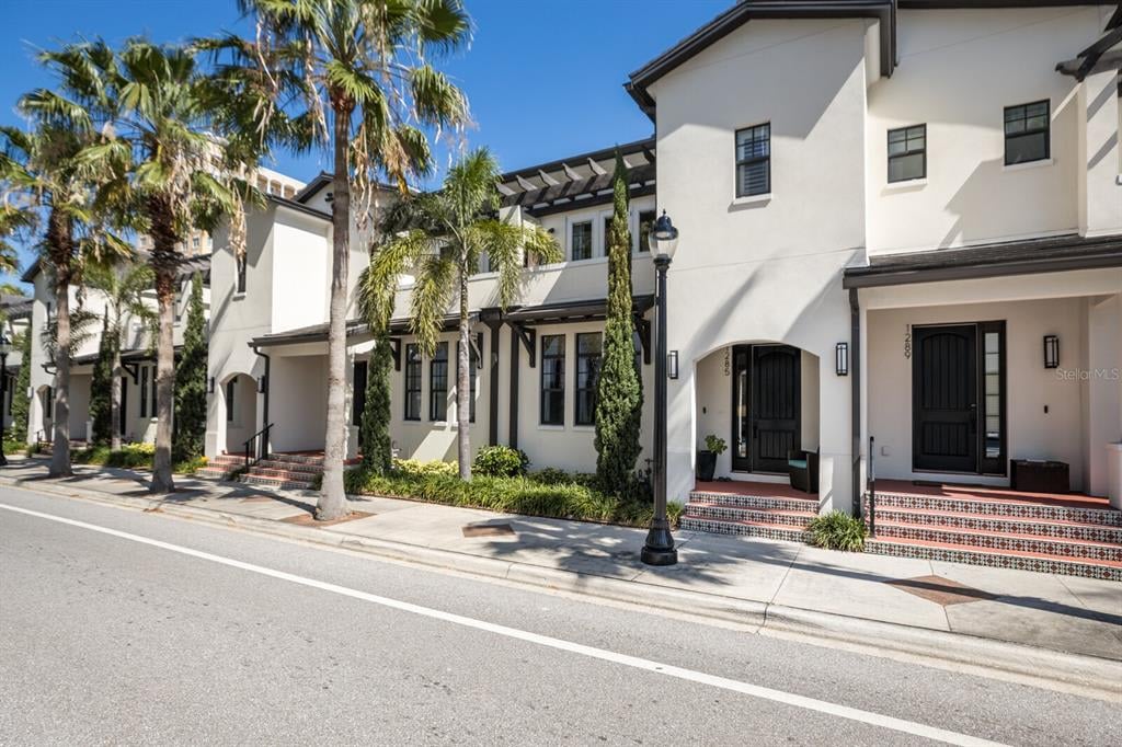1285 Blvd of the Arts