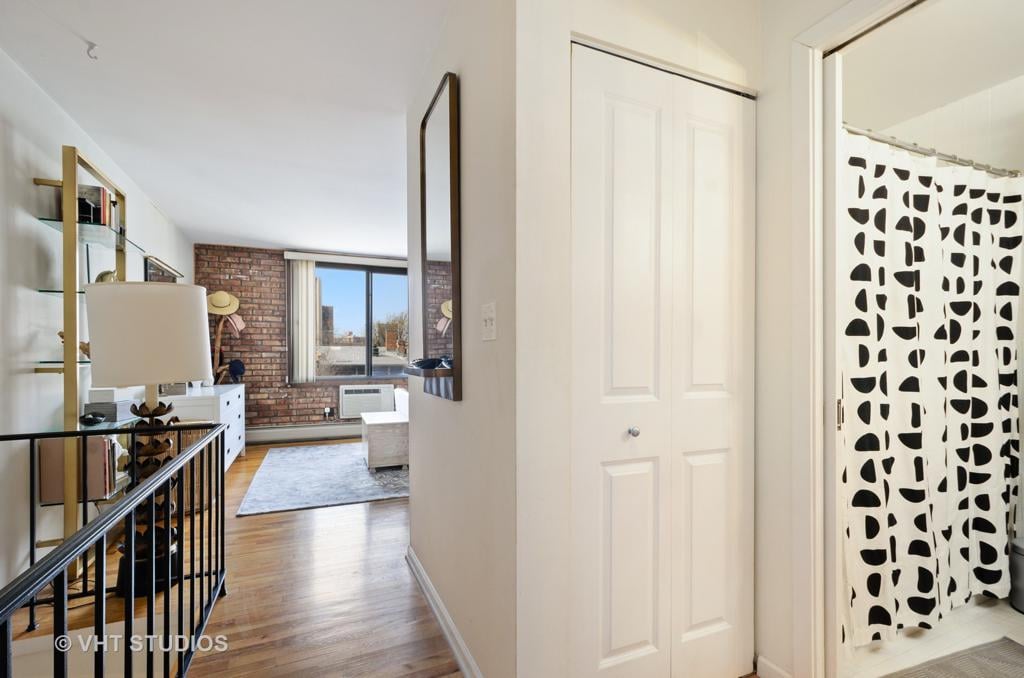 832 W Oakdale Avenue # 3G