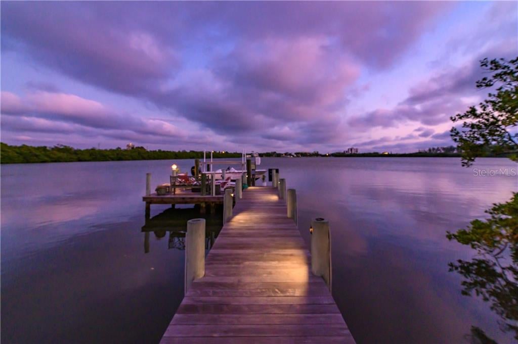 Iconic Contemporary Home in Lido Shores