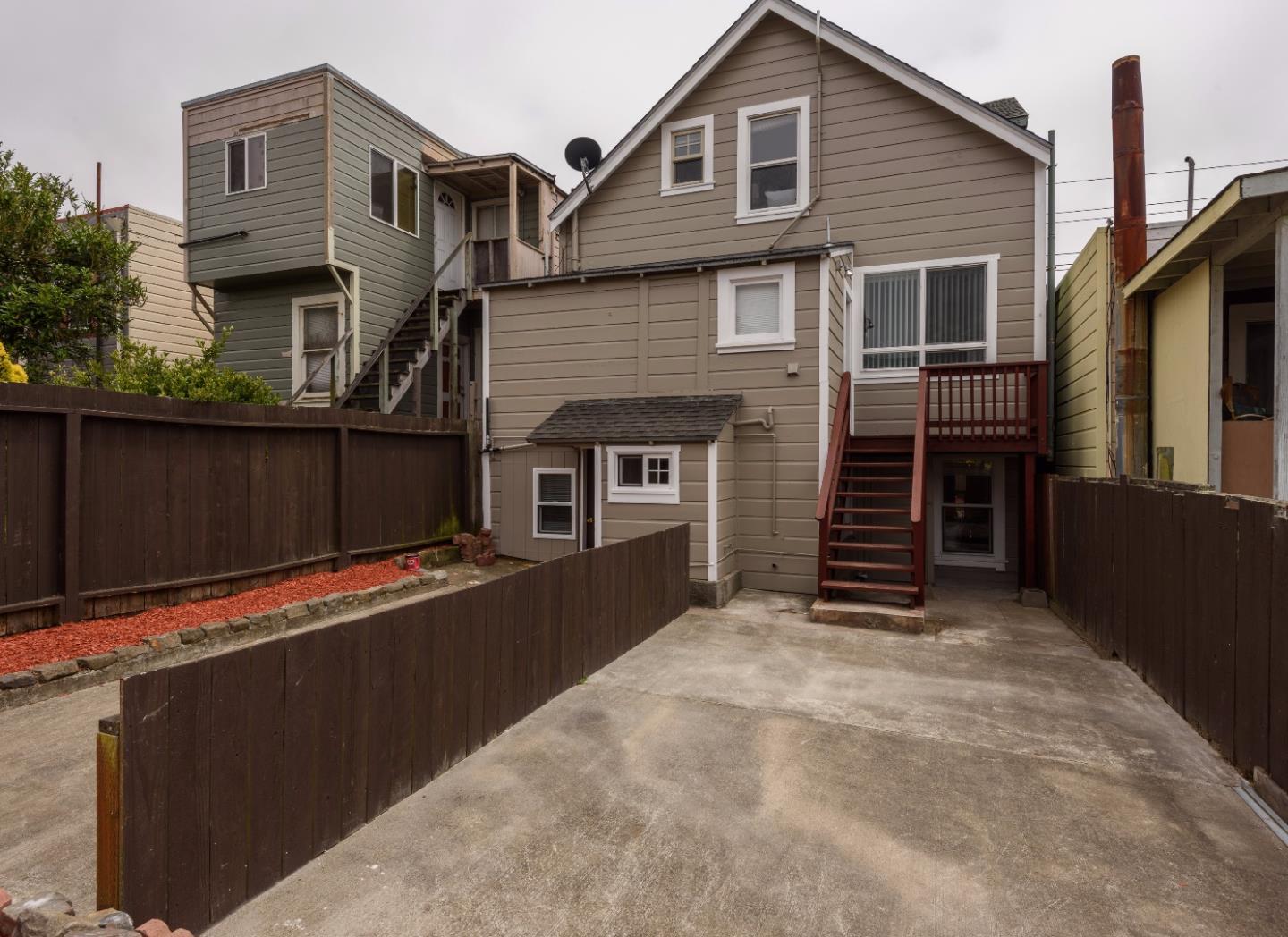 29-31 Gambetta St