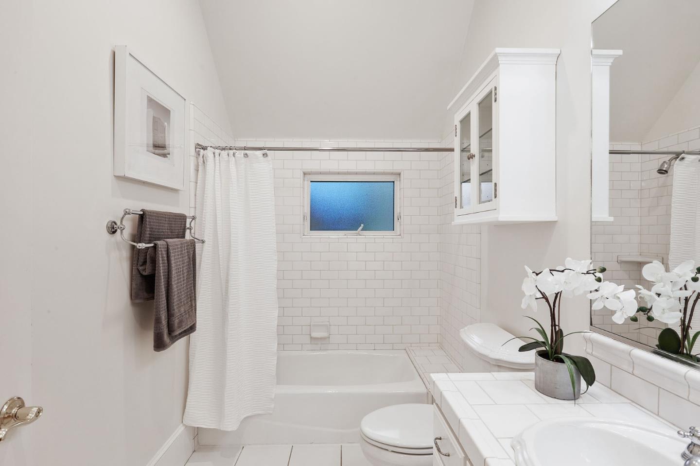 17930 Vineland Avenue, Monte Sereno