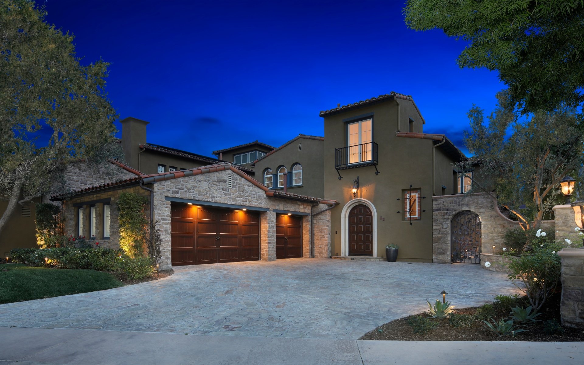22 Castellina Dr