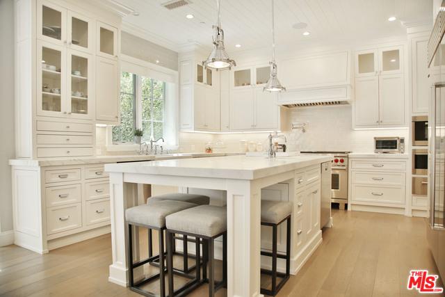 10334 Lorenzo Drive