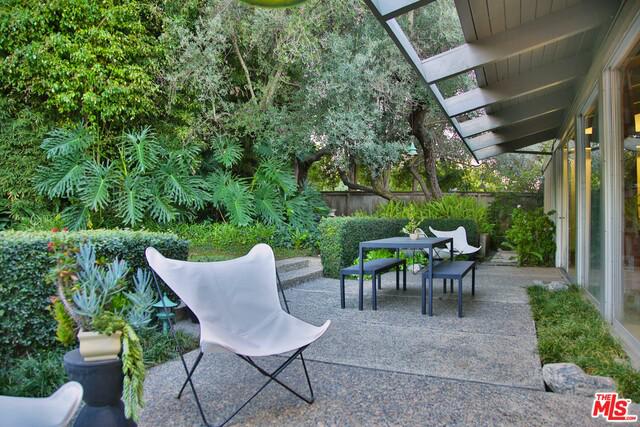 3363 Barbydell Drive