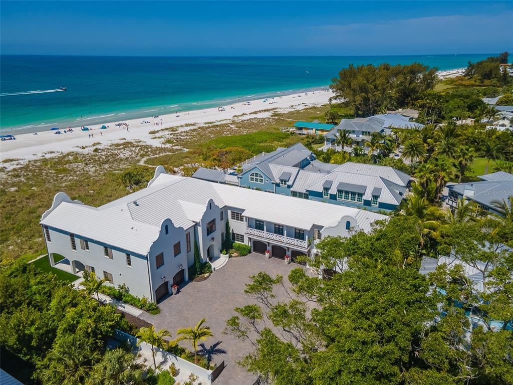 100 Beach Ave, Anna Maria