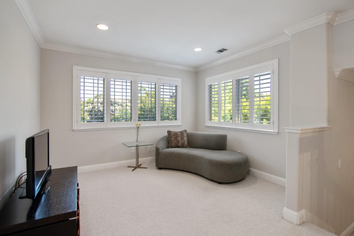 Naglee Place, San Jose