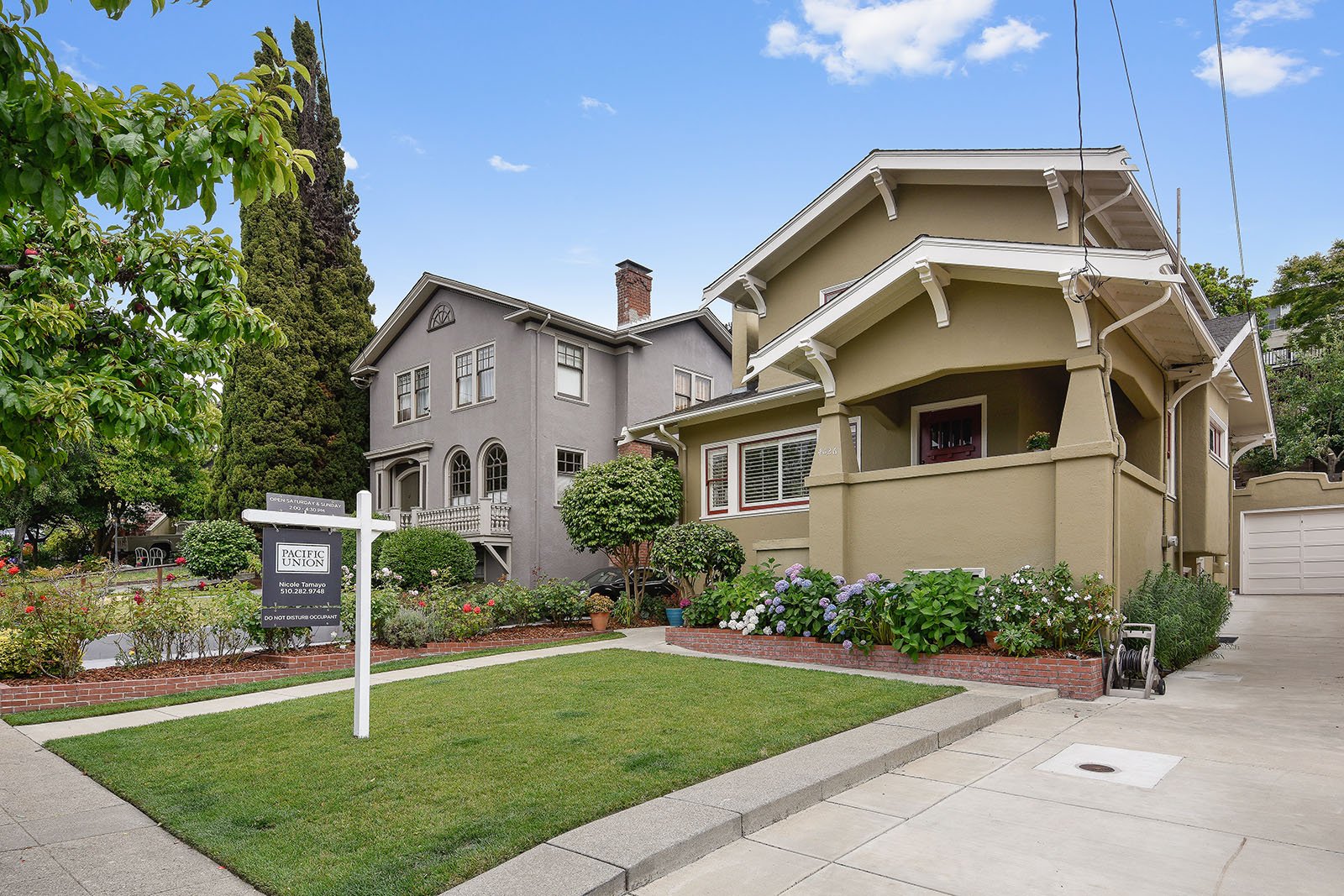 4026 Lakeshore Ave.
