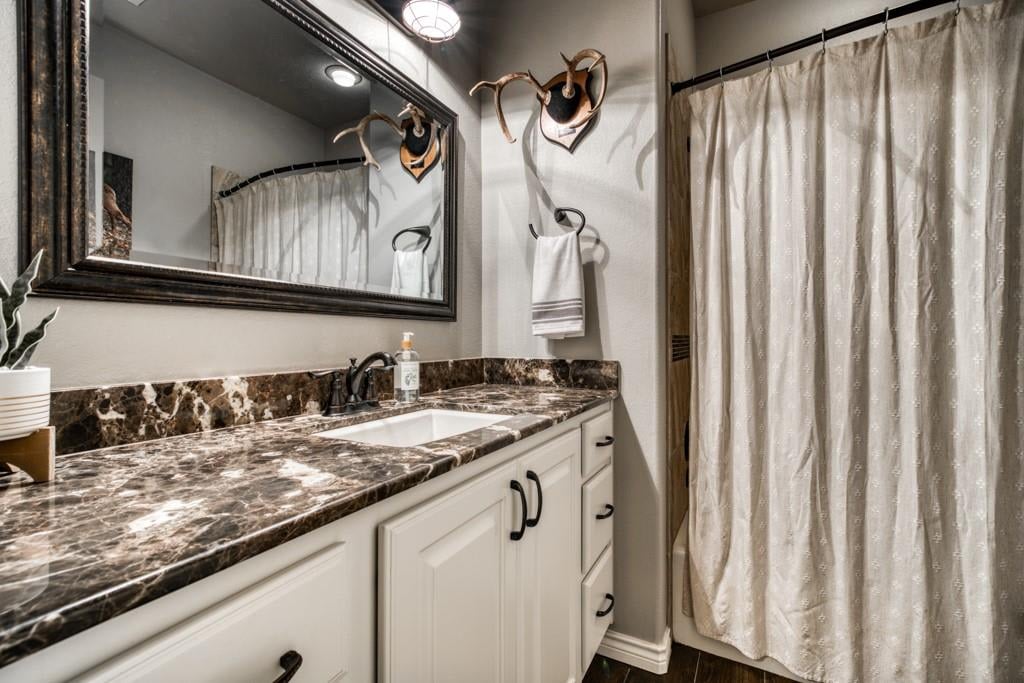 704 Highlands St College Station, Tx 77840