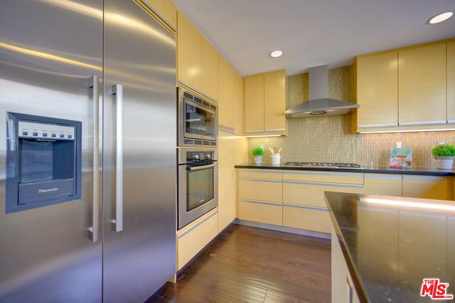 310 Washington Boulevard, Unit 506