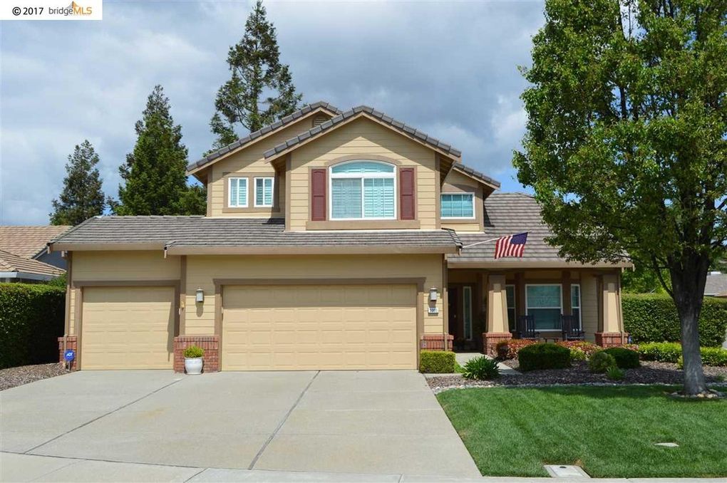 3300 Smokey Ct