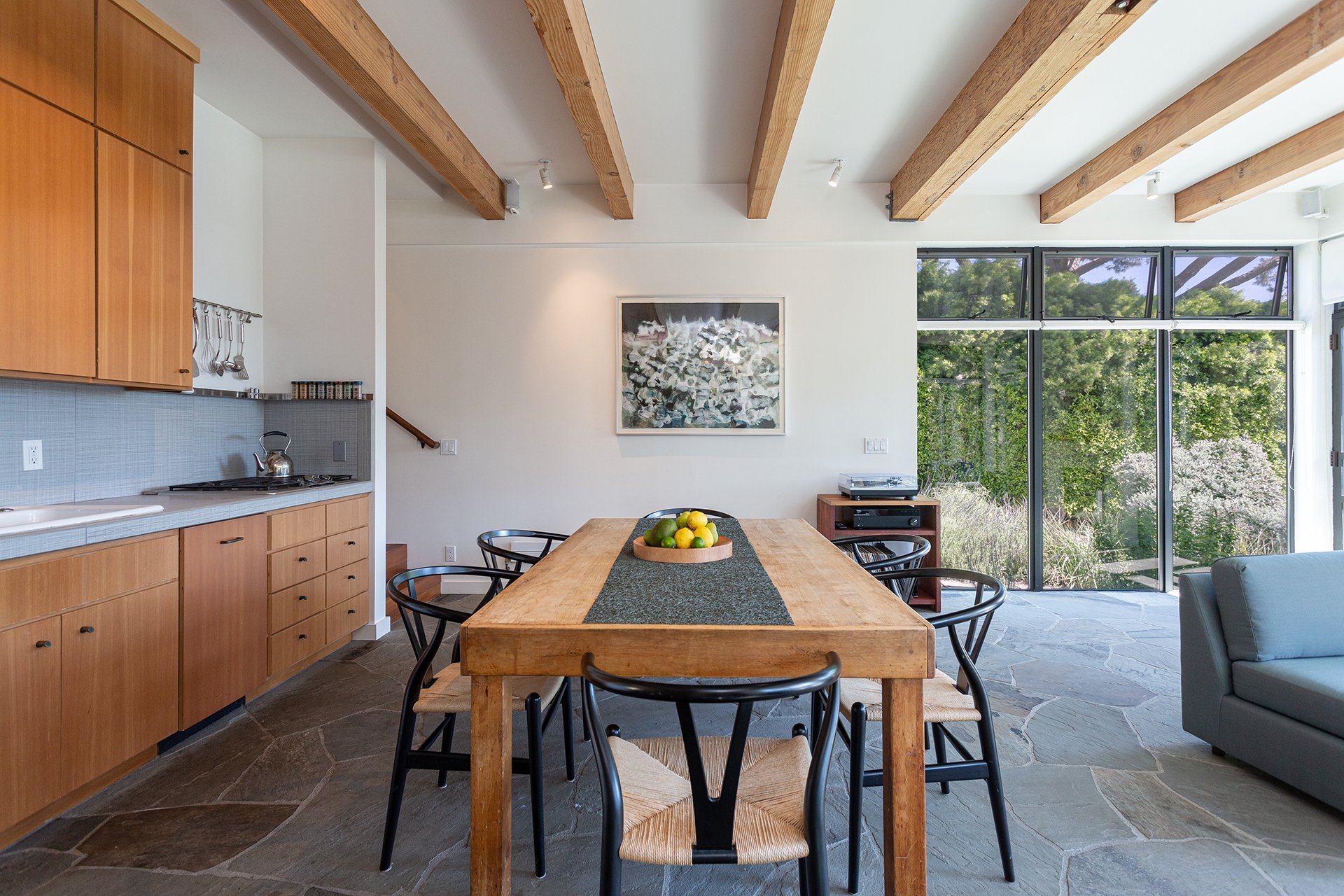 31894 Sea Level Dr, Malibu
