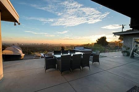 Jade Villa