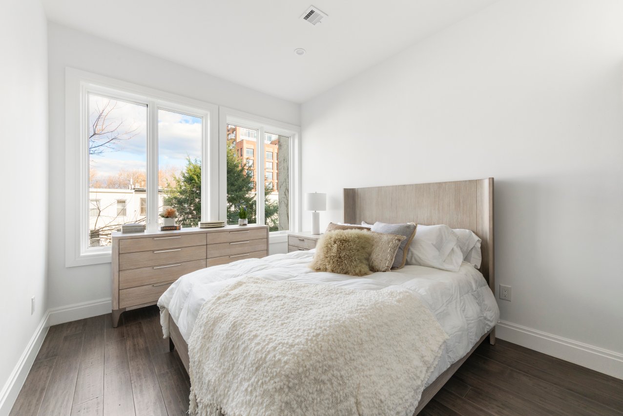 205 12th St, #2B