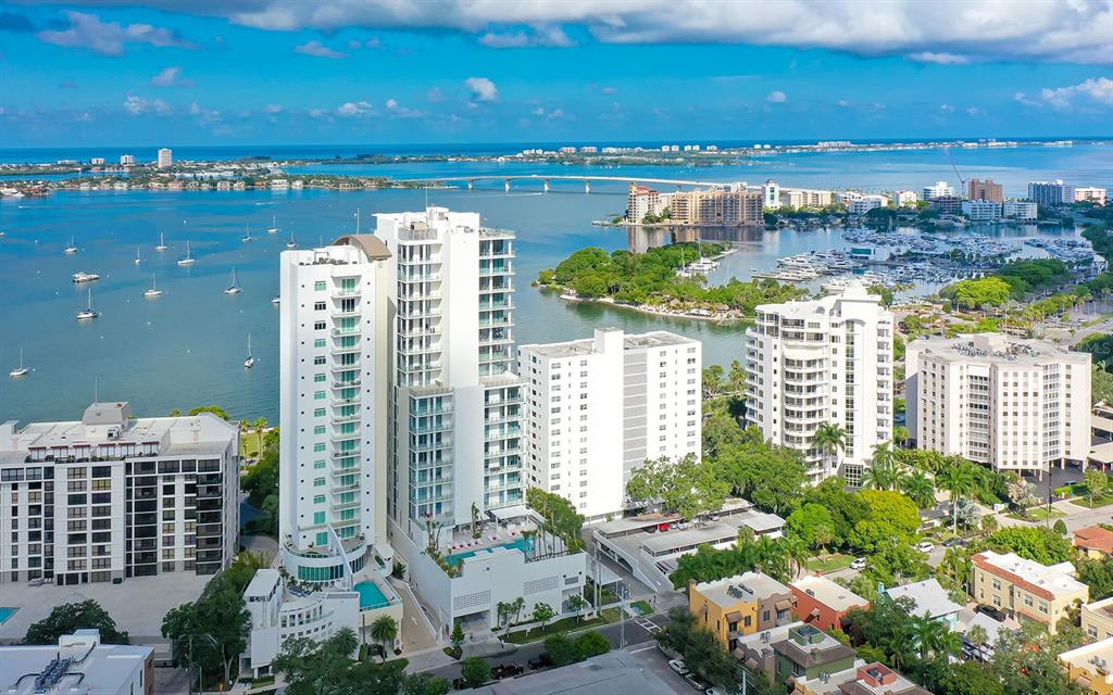 605 S Gulfstream Ave, #10N