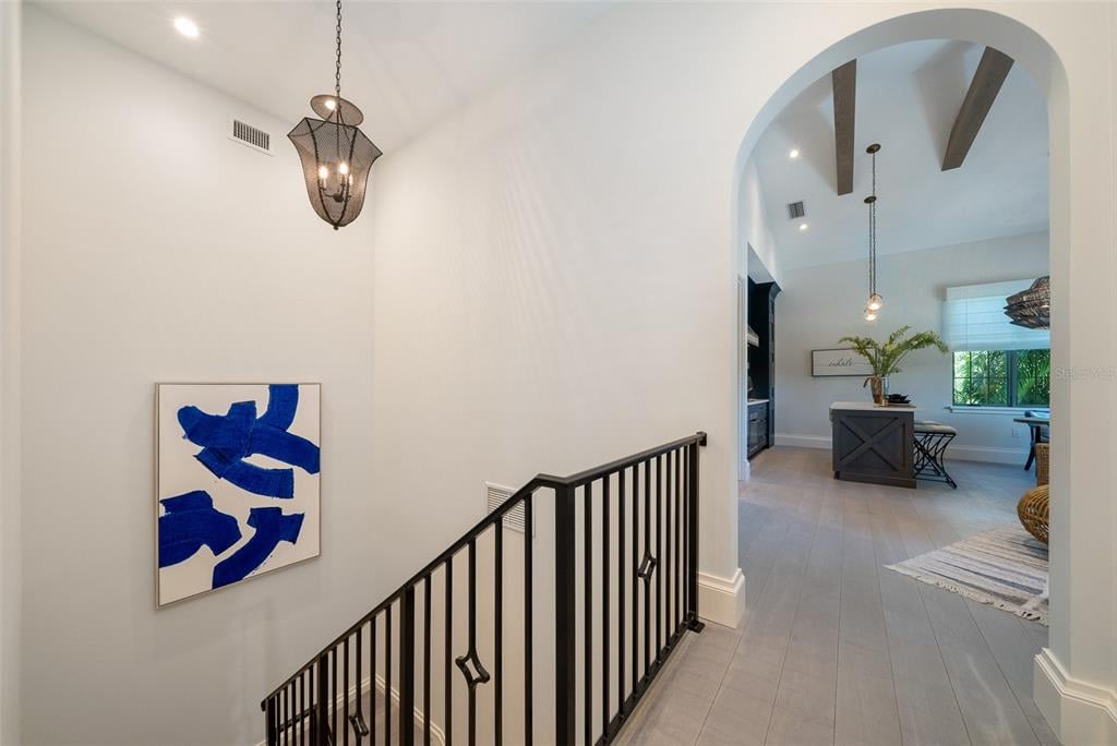 100 Beach Ave, Anna Maria