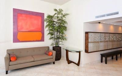 11 SUNSET DR #101