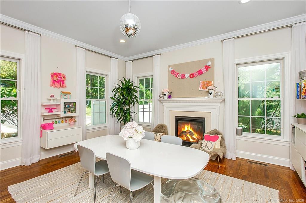 38 Crofts Ln