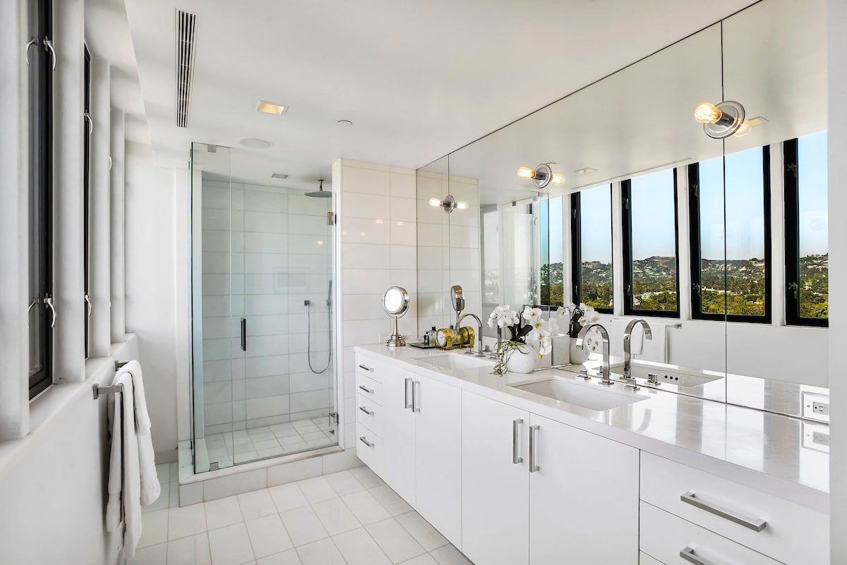 10375 Wilshire Blvd #14AC