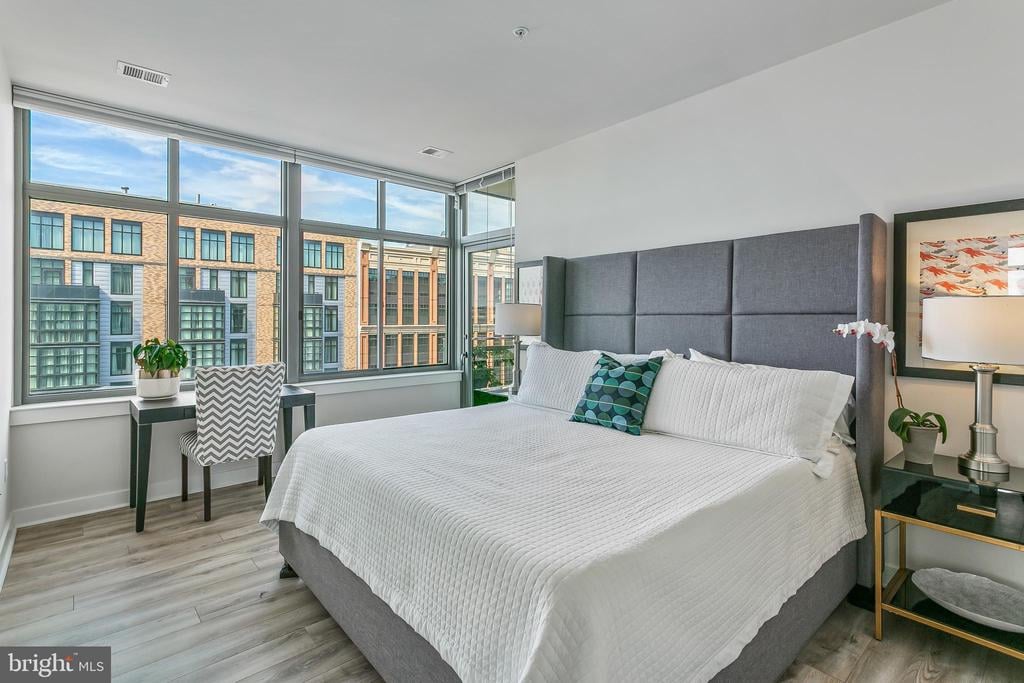 460 New York Ave NW, #1003